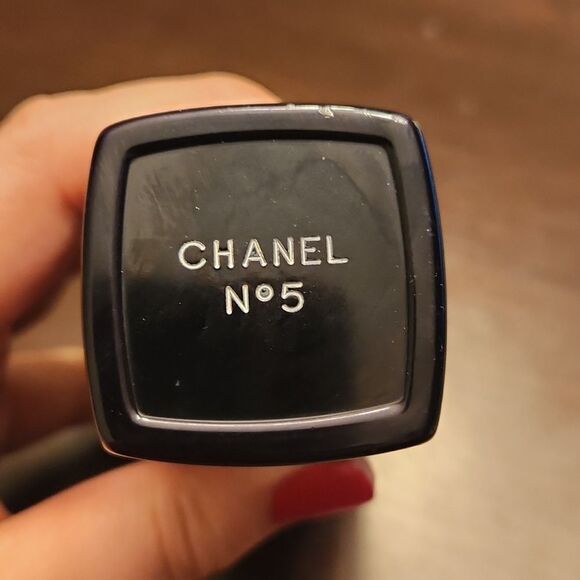 Chanel No 5 Eau De Cologne 2 Vintage Reusable Spray Bottle Cases 1.5oz Each - Picture 5 of 8